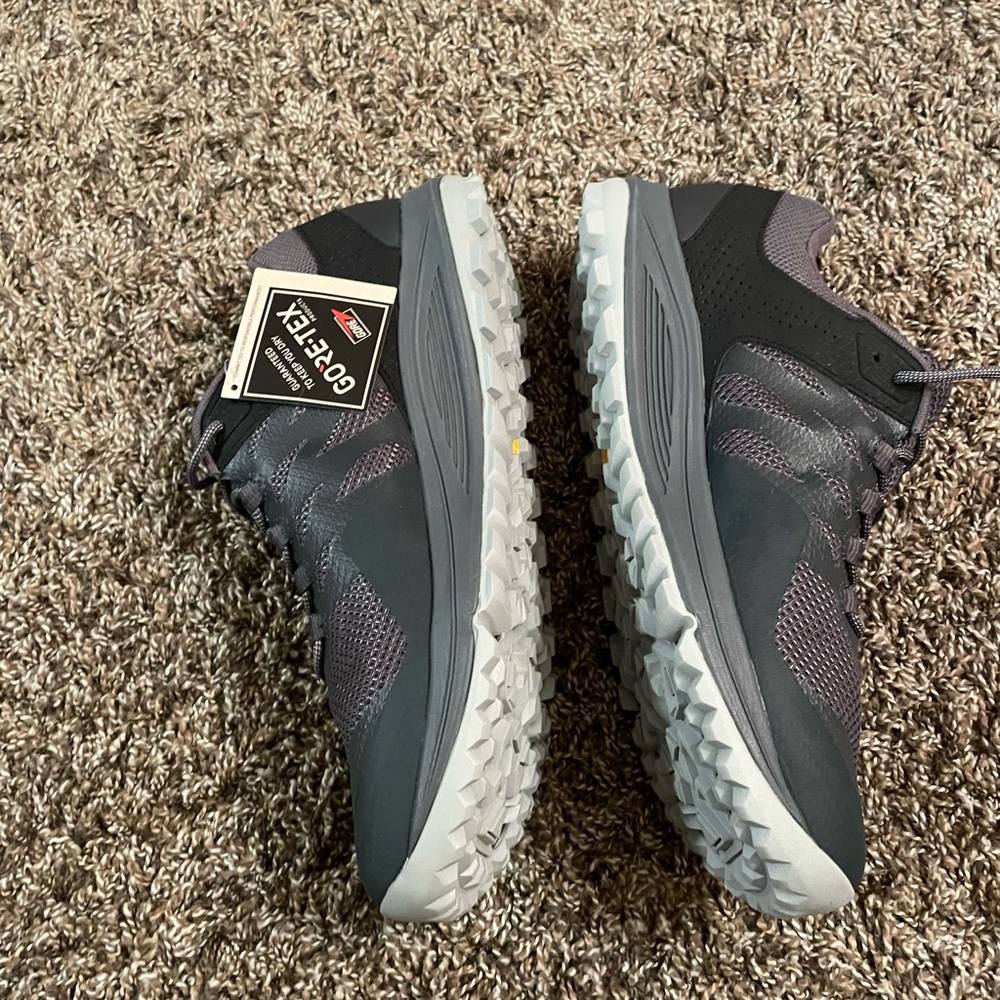 Merrell Nova 2 Gore Tex Hiking Shoes - Picture 5 of 6